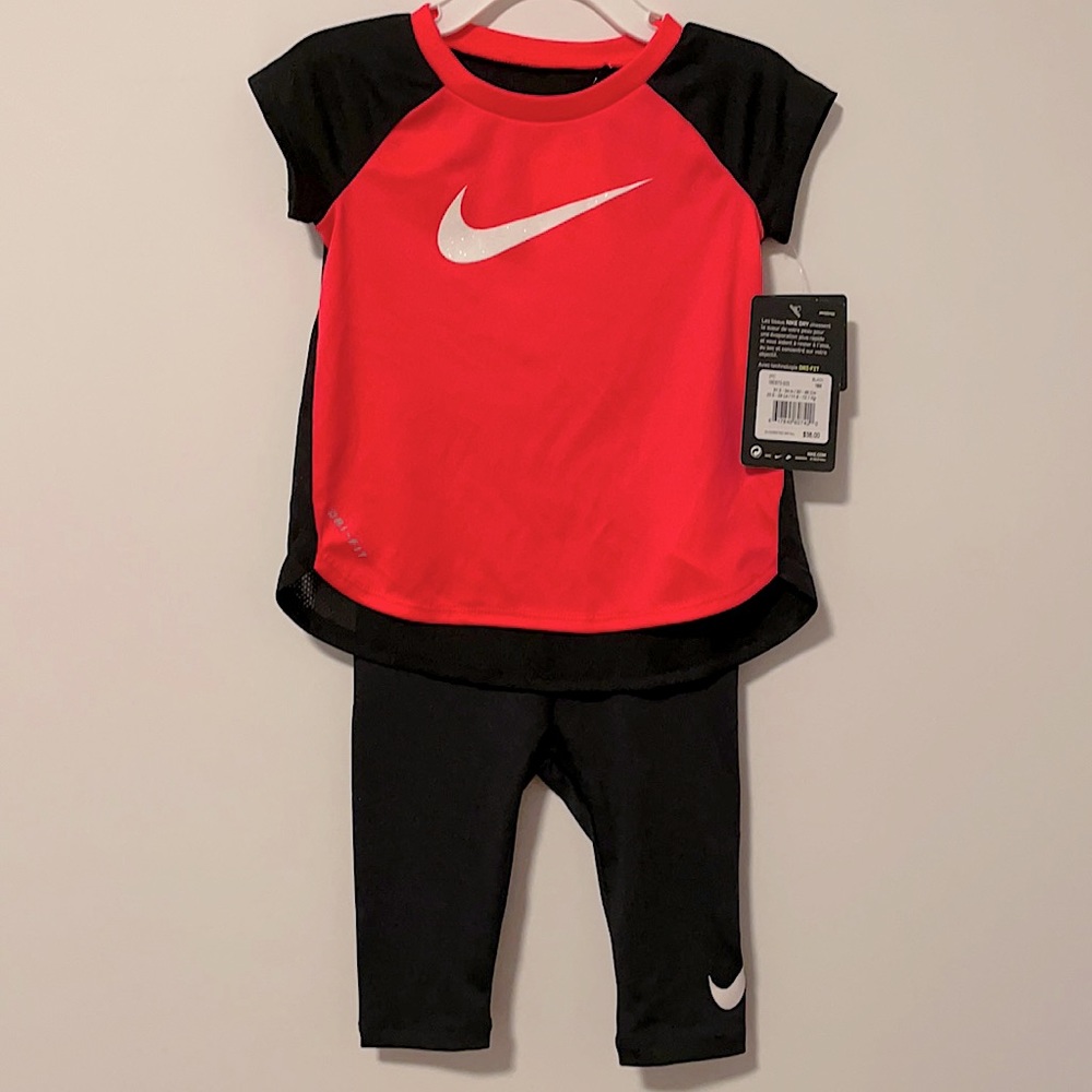 Nike dri-fit mesh 2piece set glitter swoosh sz 18m